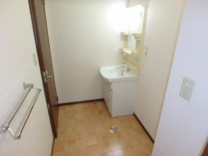 グッドライフ元町 D102号-7