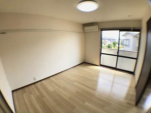 グッドライフ元町 E201号-3