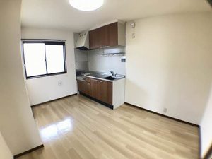 グッドライフ元町 E201号-10