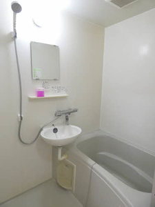 ソレイユ東刈谷 B101号-6