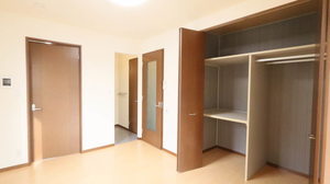 イストワール A202号-4