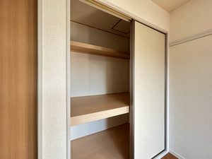 ＥＭＰＯＲＩＵＭ 0202号-5