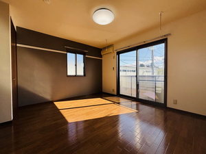 パインコート高宮北Ⅱ 0201号-2