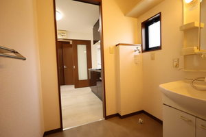 グランシャリオ優 A202号-3