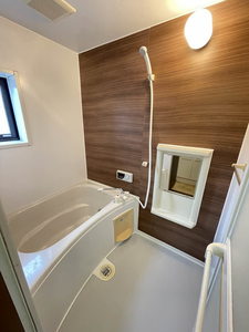 クレセールもも B102号-4