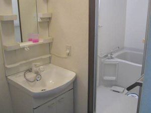 ディアス　イルシオン A202号-4