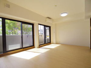 ファミーユ柳原 0401号-8