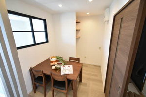 Ｍａｓｔ　Ｔｏｗｎ宝地 B201号-4