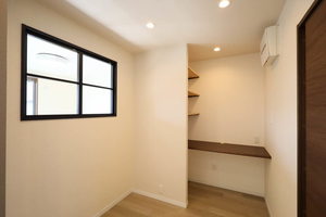 Ｍａｓｔ　Ｔｏｗｎ宝地 B201号-12