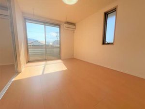 ヴィラーチェ古田刈 A202号-2