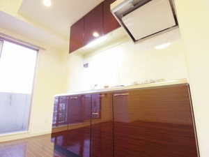 Ｍａｒｃｈｅ　Ⅴ 0302号-4