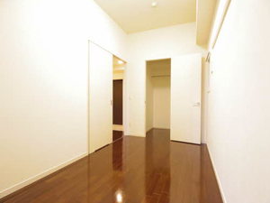 Ｍａｒｃｈｅ　Ⅴ 0302号-5