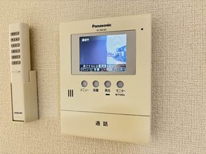 グレースガーデン登呂 A101号-11