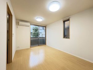 グレースガーデン登呂 A101号-14