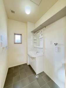 グレースガーデン登呂 A201号-6