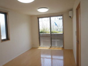 グレースガーデン登呂 D101号-2