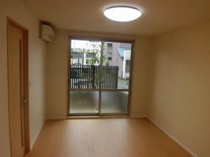 Ｖｅｒｄｕｒｅ　ｅａｓｔ 0101号-5