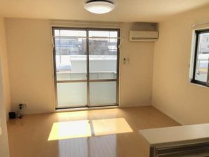 シャーメゾン高田 D102号-2