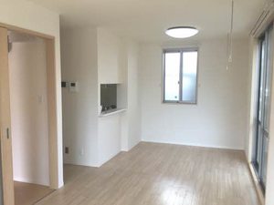 サンモール岡田 0102号-2