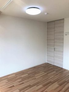 ラ・フレチェール 0102号-5