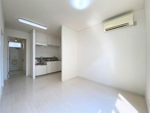 シティハイムカワムラ B101号-2