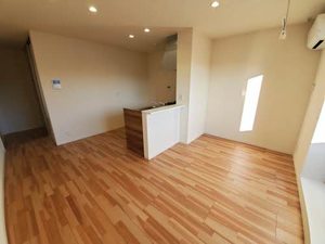 ＦＯＲＥＮＡ諏訪西 0201号-2