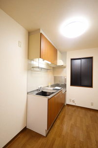 クレストコート　Ｃ棟 C102号-9