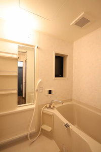 クレストコート　Ｃ棟 C102号-12