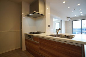 Ｌａ　ｆｌｅｕｒ　ｂｒａｎｃｈｅ 0102号-8