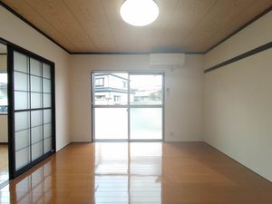 タウニィ宮沖 A101号-2