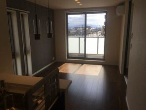 セレナヴィラ中川 0301号-2