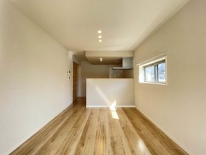 シャーメゾン寺尾台 0101号-2