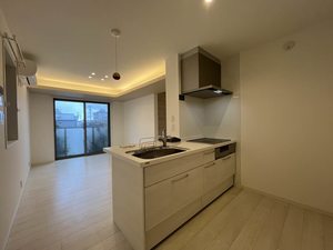 Ｂｅｌｌ　Ｊａｒｄｉｎ　Ｔ（ベル　ジャルダンＴ） 0102号-3