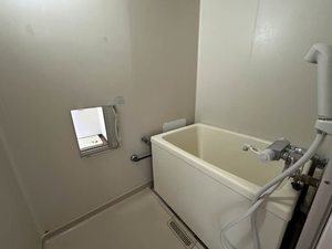 サンピアゴトー B206号-11