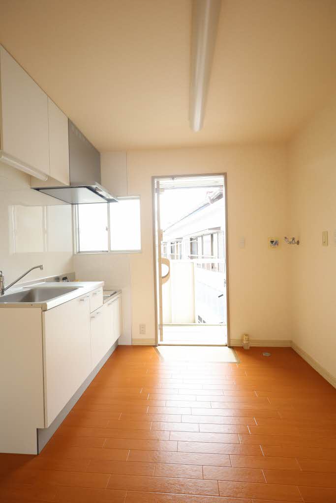 メゾンシャルマン A201号-10