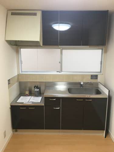 ローヤルハイツ A102号-3