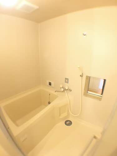 ローヤルハイツ A102号-6