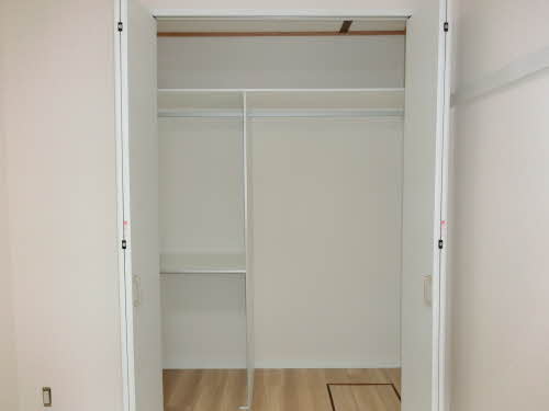 パインヒルズ B102号-10