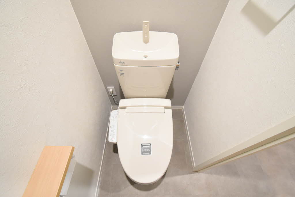 パインヒルズ B203号-6