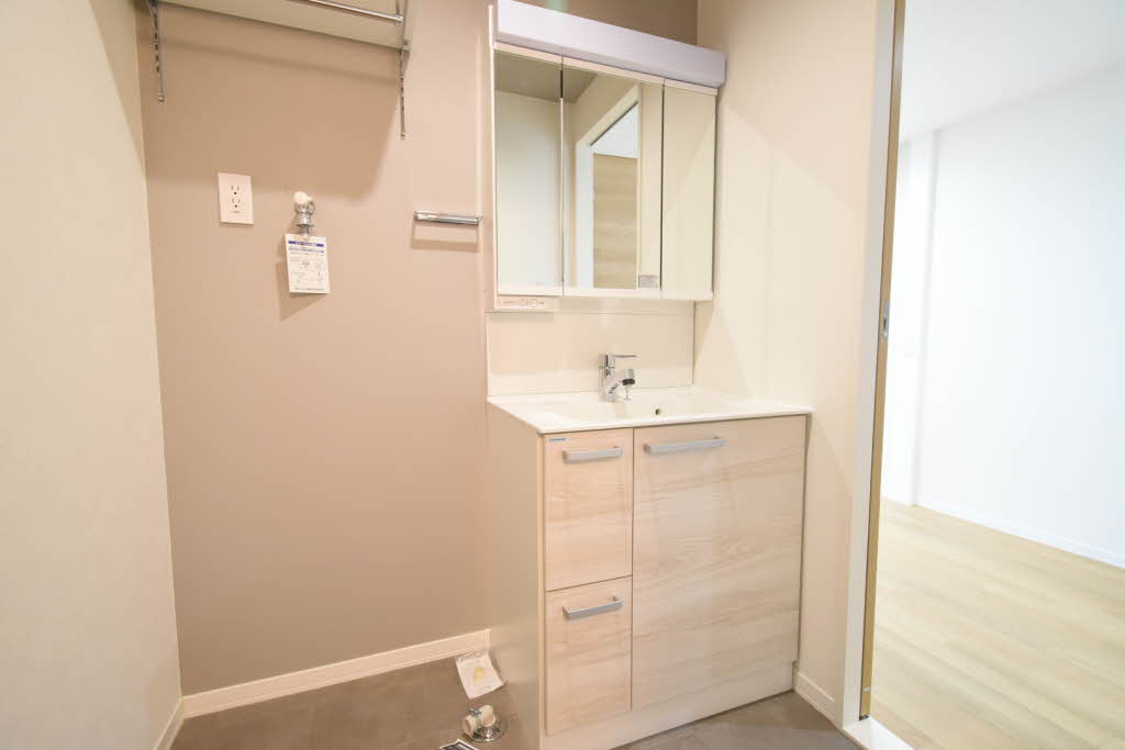 パインヒルズ B203号-7