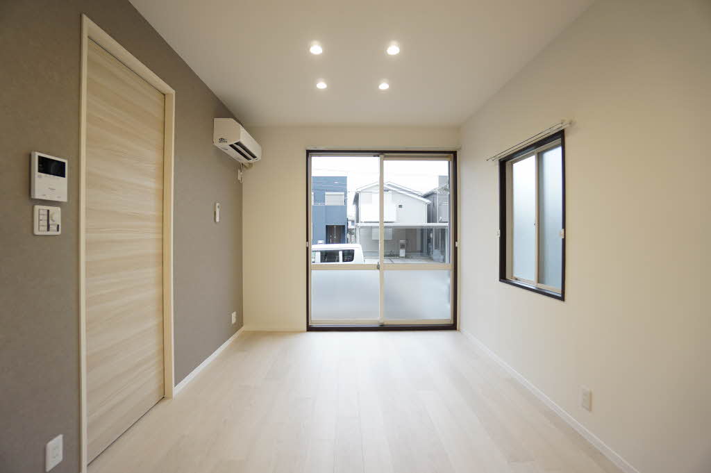 ライラックハイツ B103号-3