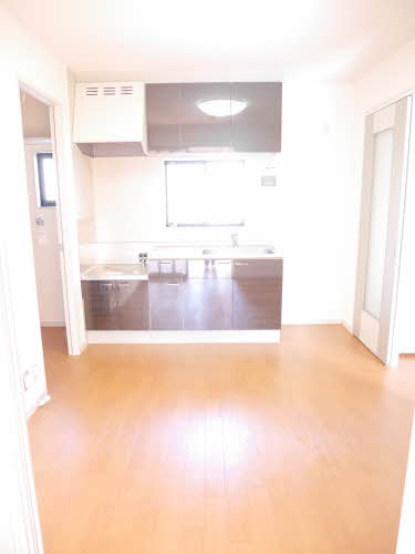 ロイヤルタウン F101号-4