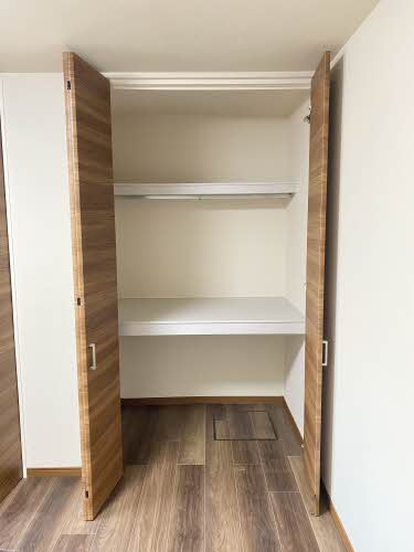 ファミーユ豊が丘 C101号-15