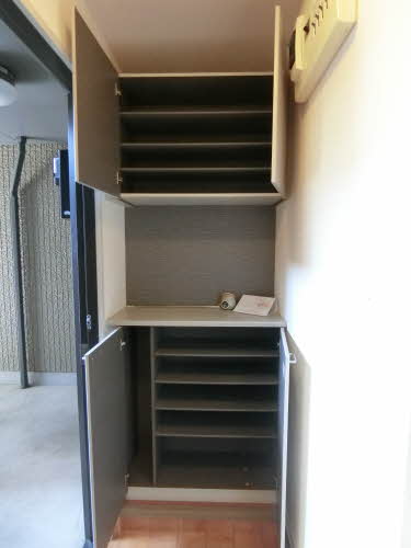 カームエイト D102号-4