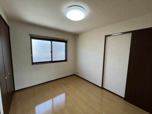 メゾン・フローラ B201号-4