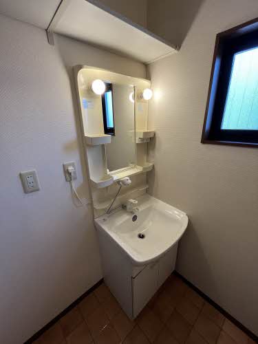 メゾン・フローラ B201号-14