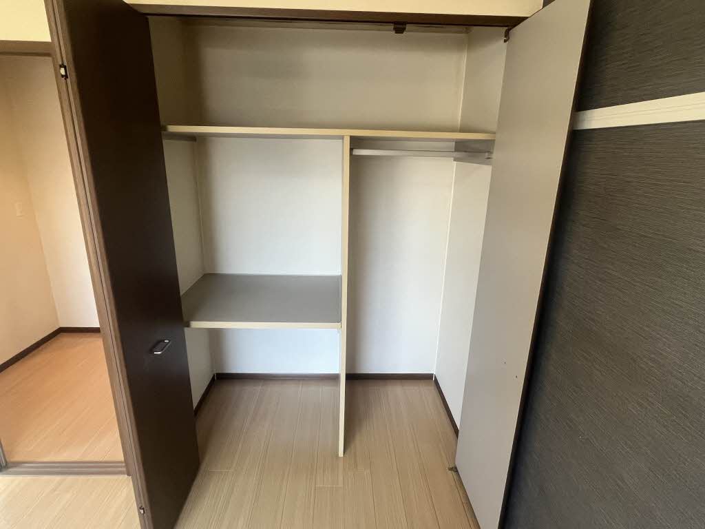 アーバンコート 0202号-6