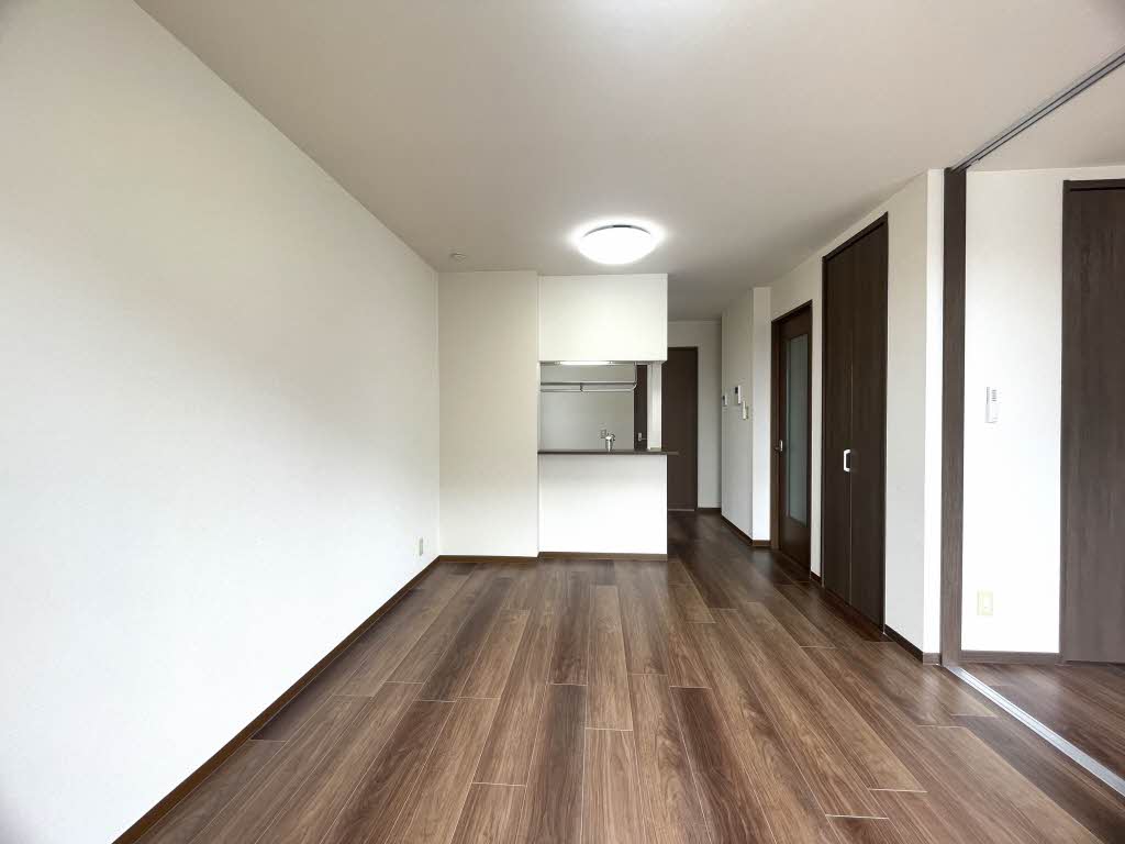 H翔 ひまわり館 F102号-2