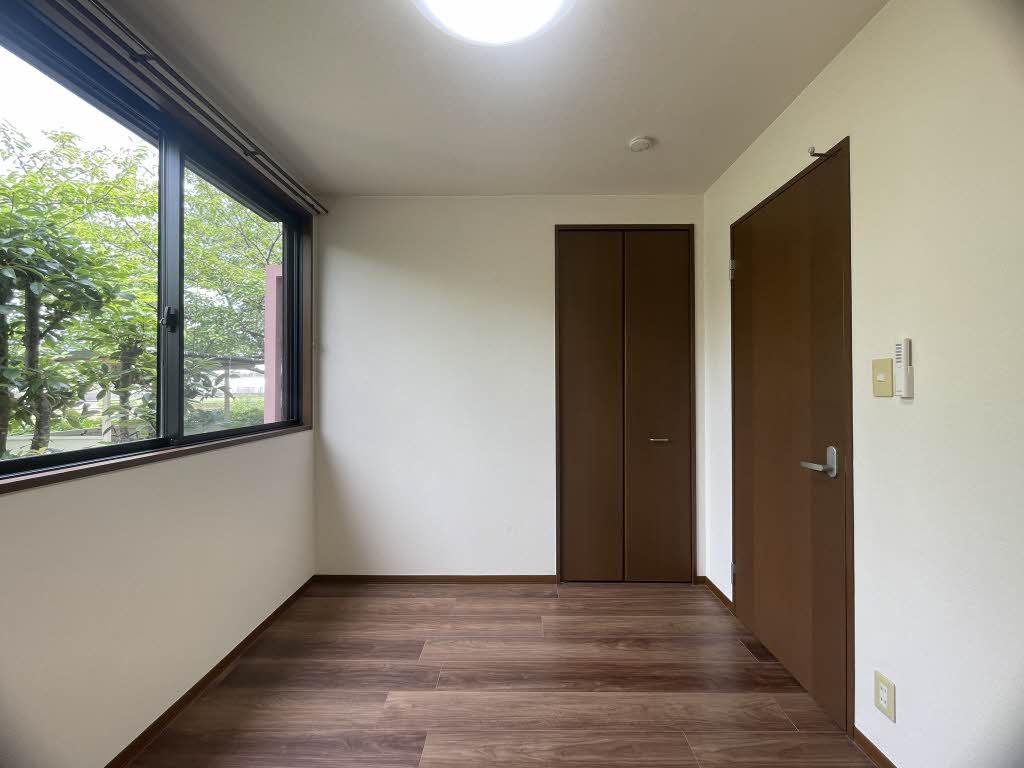 H翔 ひまわり館 F102号-6