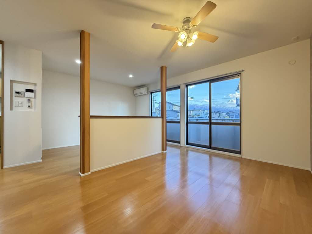 アクシス B105号-2